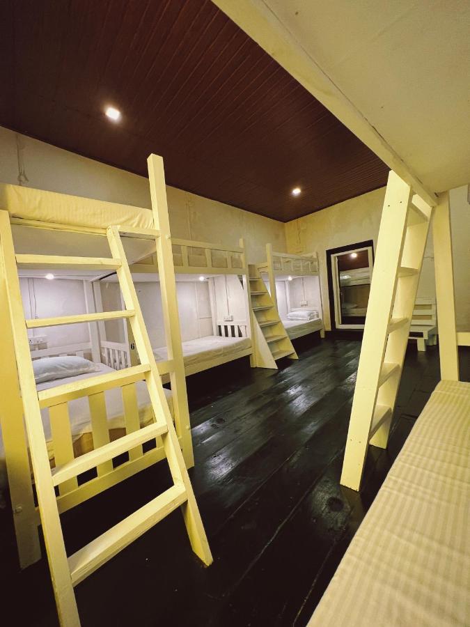 Bunk House Fort Kochi Esterno foto